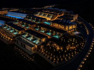 Este Elegant Suites & Villas - Adults Only - 4