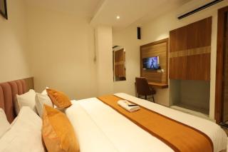 Yu Hotel - 1