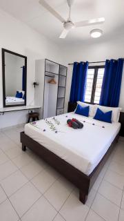 Roche Kerlan Apartments - 3