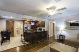Pet Friendly 3BR Tulsa Home with Pool Table Near Expo Square and Philbrook - 9