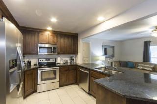 Pet Friendly 3BR Tulsa Home with Pool Table Near Expo Square and Philbrook - 4