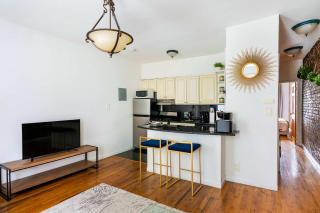 26-3B 1BR prime gramercy WD in unit Courtyard - 1