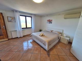 Apartment Burja with Olive Grove & Salt Pans View - 0
