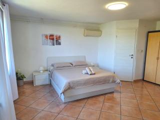 Apartment Burja with Olive Grove & Salt Pans View - 2