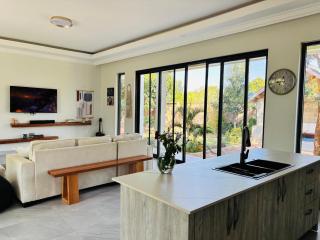 Bougainvillea House - 2