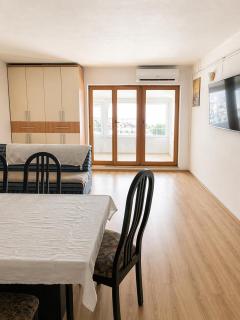 Entire Villa or Rooms! Spacious Villa in Nizepole Hiking, Peace, Private Events - Bitola - 3