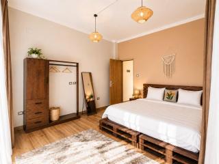 Garden Retreat 2BR in Heliopolis Balcony &Garden - 7
