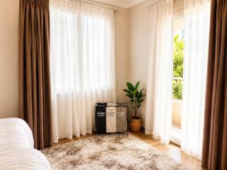 Garden Retreat 2BR in Heliopolis Balcony &Garden - 1