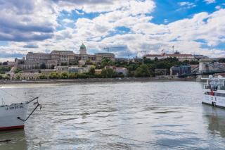 Gallery Gem in Downtown Budapest - 2