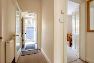 Melbourne Place No 4 - 5