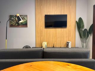 Studio UNI 106 - Unipar, Lago e Shopping - 9