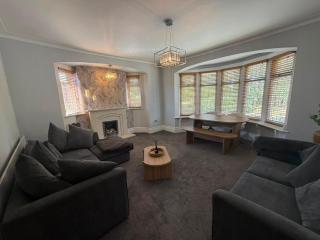 84 Park view - 1