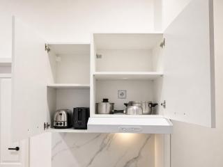 Stylish 1BR Apartment Wiener Stadthalle - 1