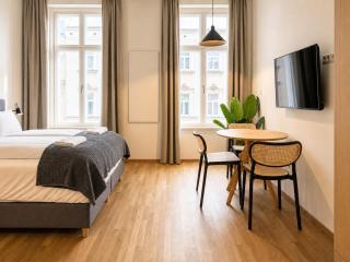 Stylish 1BR Apartment Wiener Stadthalle - 9