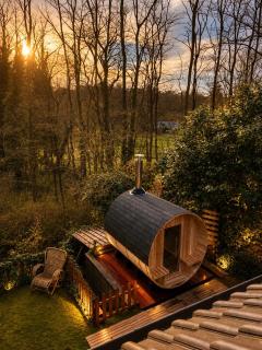 Charming house in the woods with private wellness - 4