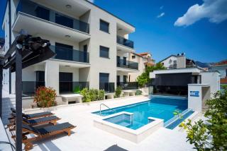 Luxury Apartments Villa MTG - 8