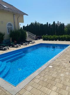 Royal Villa - 1