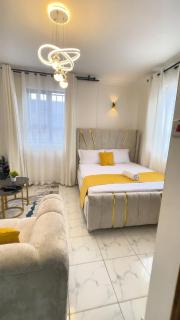 Cozy Ace Stays - 3