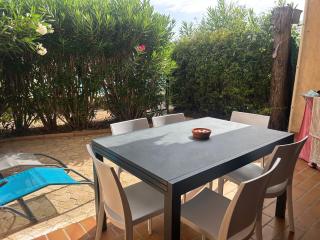 T1 bis 150 M de la plage Agosta avec piscine - 3
