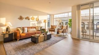 Luxury 2BR Apartment Balcony, Gym & Parking - 6