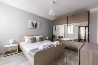 F10 Room 1, Private Double room with private bathroom in shared Flat - 7