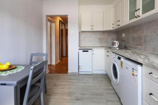 Cozy Apartment - 3