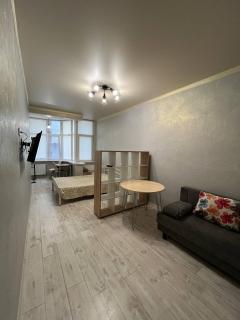Light Studio Apartment 48a - 0