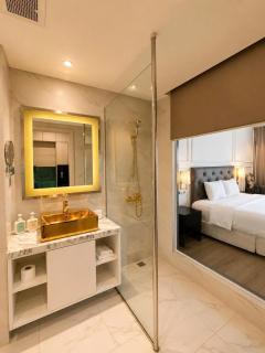 Wynham Danang Golden Bay - Luxury Stay in Da Nang - 5