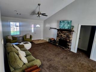 Ben & Jerri's Place ! - 0