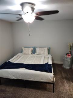 Ben & Jerri's Place ! - 1