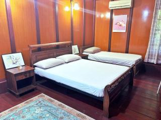 Rustic Tualang Timber House Village Retreat Stay - 1