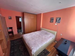 Pernik Center 2-Bedroom House with Yard & Parking - 8