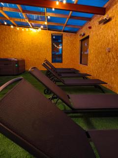 Canal View Lodge & Spa - Entire 3 Bed Lodge - 7
