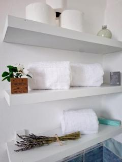 Dhimarko Guest House - 1