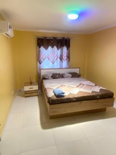 Kilamba KK 5 mil Apartment -1st floor T-3 , two WC - 8