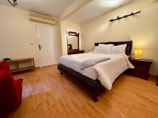Maadi Modern Private Studio 1 - 3