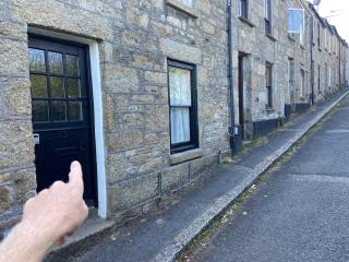 23 Leskinnick Terrace - 8