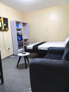 Haven Inn, Riverside, Kariobangi North - 1