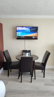 Beautiful Direct Ocean View Room - 5