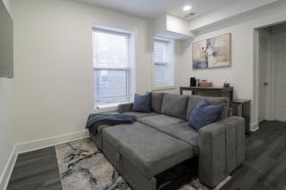 Perfect Midtown Detroit Apartment - 9