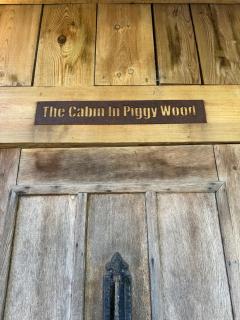 The Cabin in Piggy Wood - 4