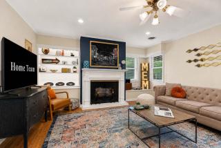 Modern Memphis Retreat - Sleeps 7 - Fireplace - 3