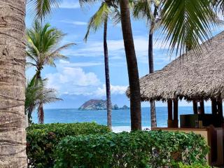 Beachfront Amara Ixtapa -Newly renovated - 5