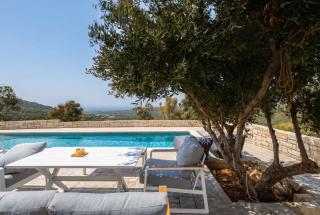 Villa Vision - Private Pool, Serenity & Seaviews - 5