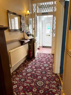 The Woodleigh Hotel - 7