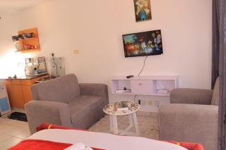 City View Studio with Balcony near Talanta Sports Stadium - 4