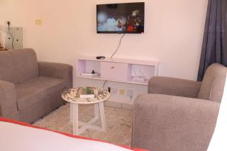 City View Studio with Balcony near Talanta Sports Stadium - 9