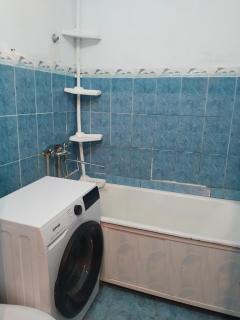 Двухкомнатная квартира в центре города - 4