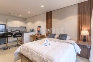 Brand New Studio with Workspace & BBQ Balcony - 9