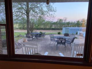 Boar Creek Guest House-sleeps 15 - 0